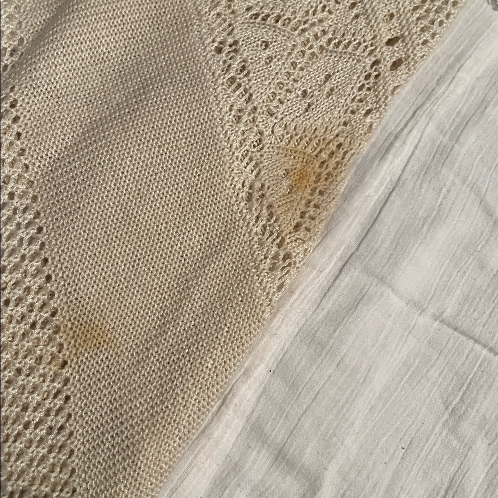 Elegant Cream Women's Sweater - Picture 7 of 8